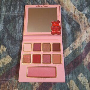 Too Faced Cinnamon Bear Eyeshadow Palette – NEW (Limited Edition)